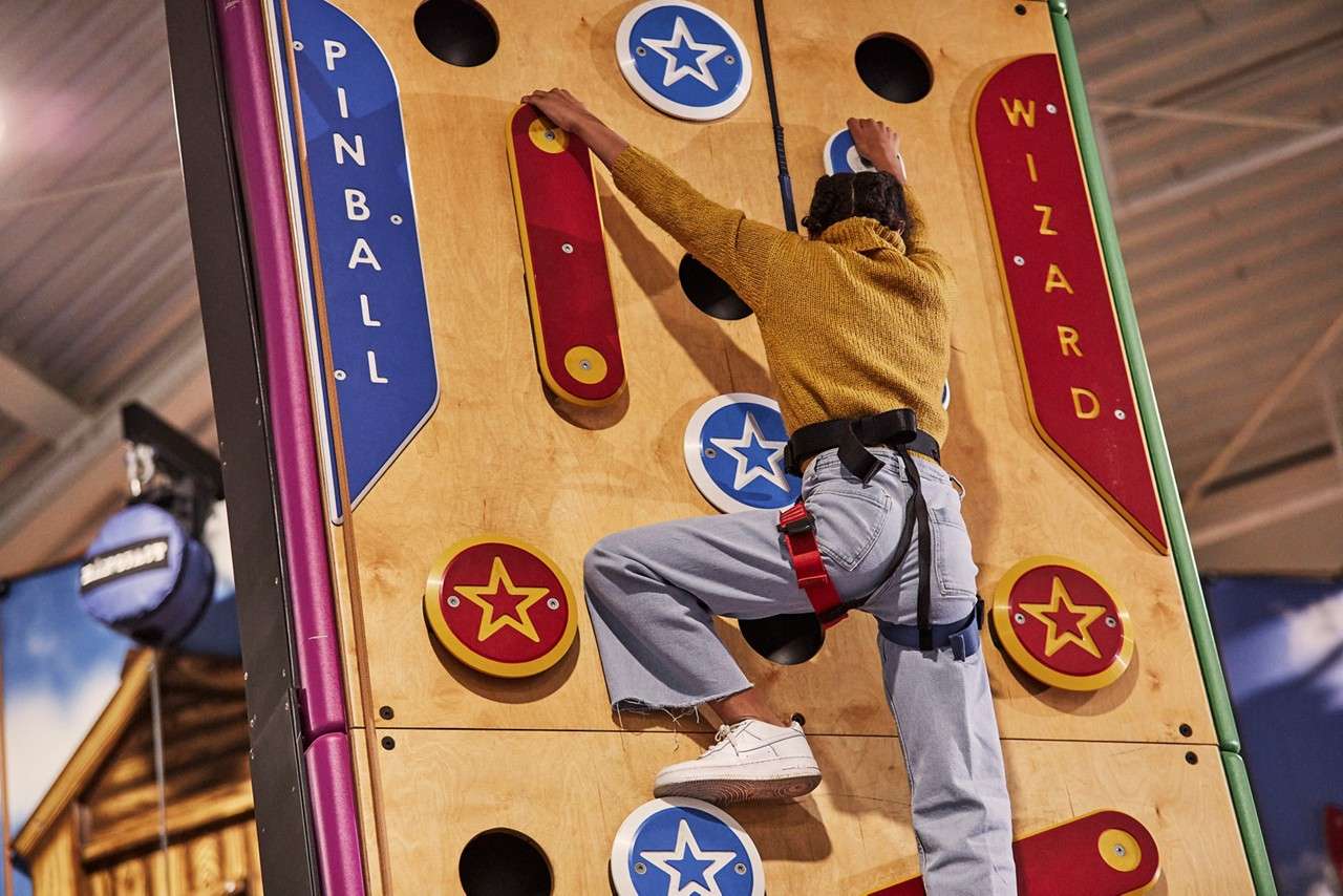 SF INDOOR CLIMBING 10