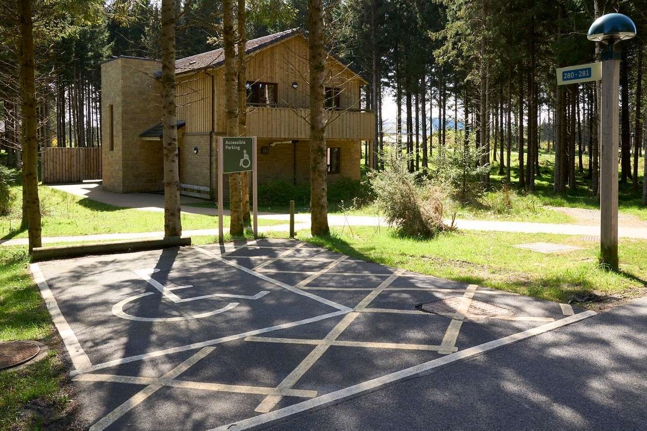 Four Bedroom Exclusive Adapted Lodge. Accessible Parking and lodge.