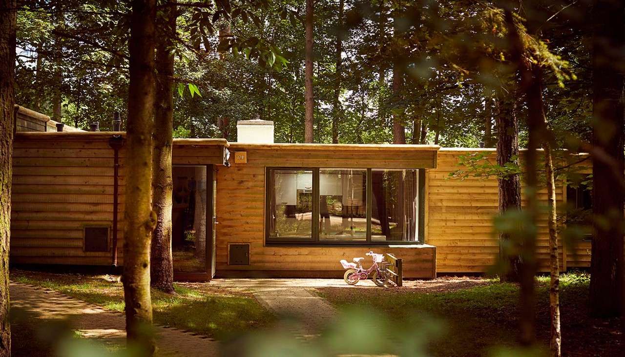 4 bedroom Adapted Woodland Lodge Center Parcs