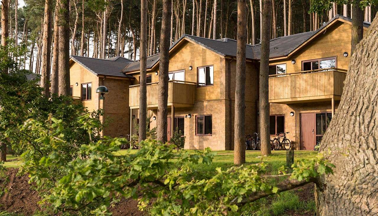 Forest Lodge exterior
