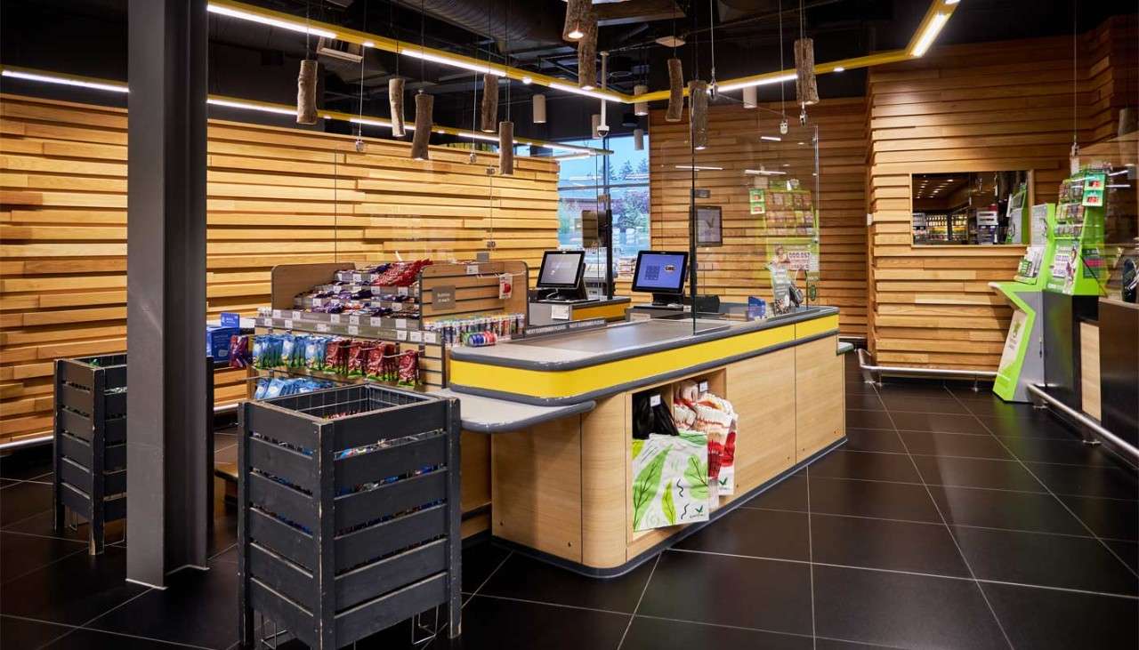 Checkout in the Parc Market supermarket