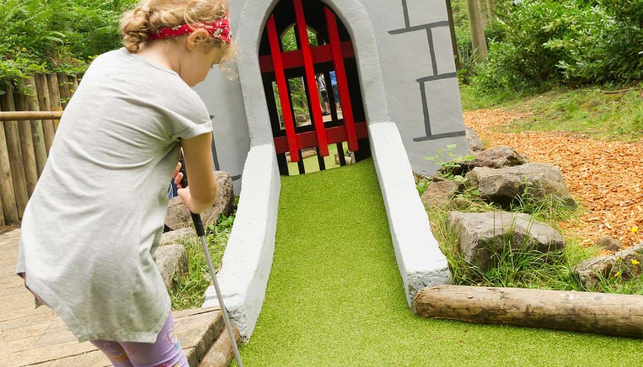 Adventure golf