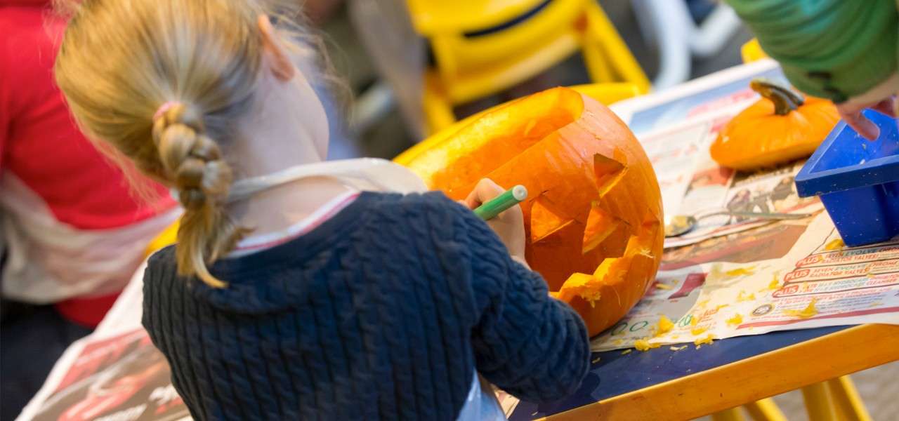 Halloween Pumpkin Carving Center Parcs