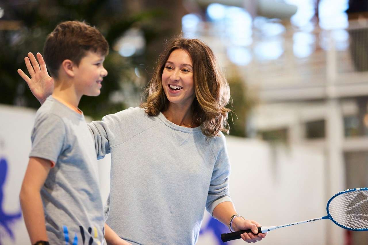 Cheering together in badminton