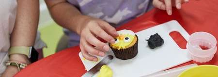 Easter Cupcake Decorating