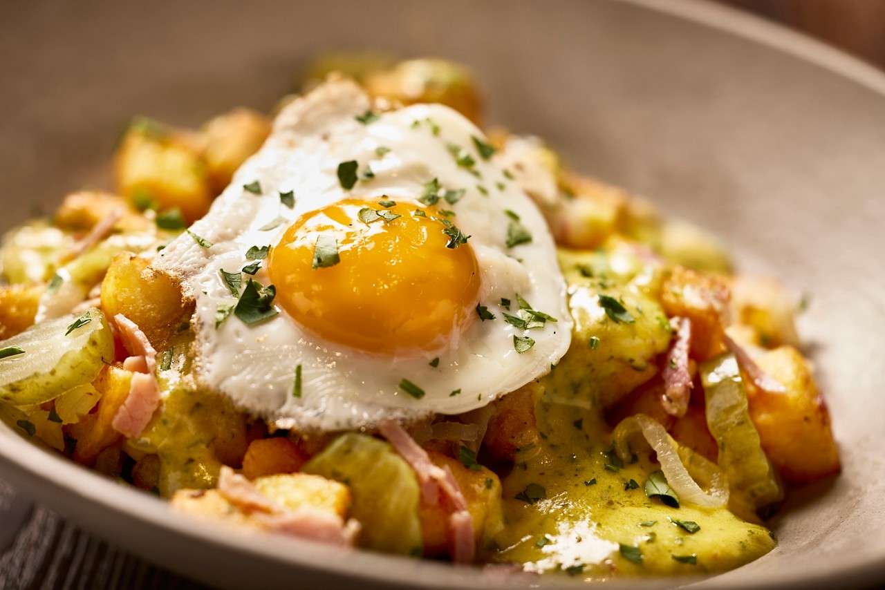 HUCK'S STATESIDE BRUNCH WF 12