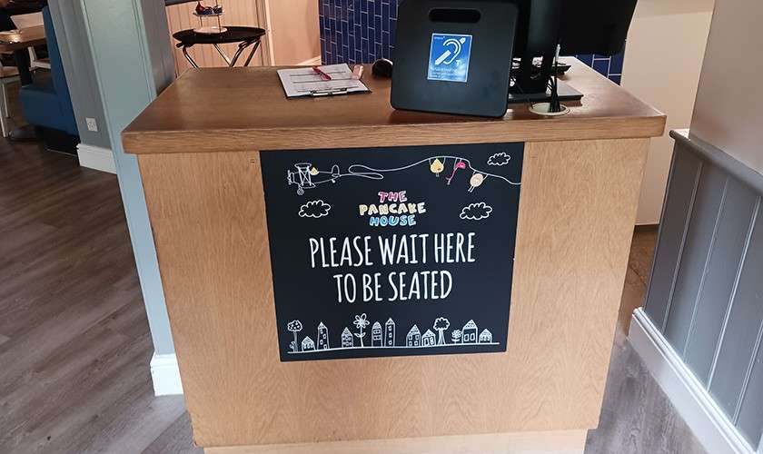 The desk at the entrance 