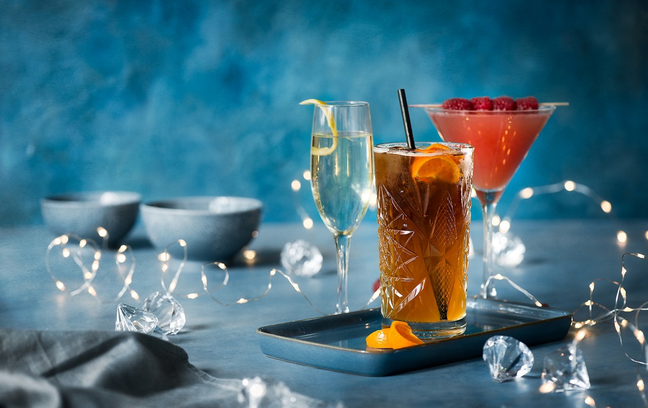 Two glasses of Champagne.